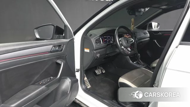 Volkswagen T-Roc id 4501097 из Кореи 30