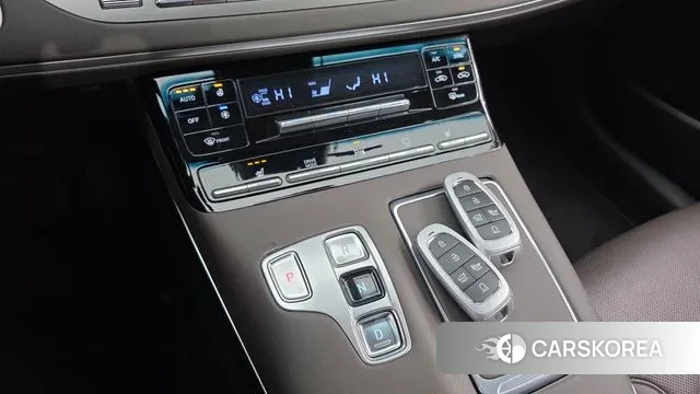 Hyundai The New Grandeur IG id 3503388 из Кореи 19