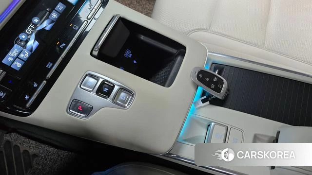 Hyundai The New Grandeur IG Hybrid id 3915950 из Кореи 19