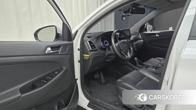 Hyundai All New Tucson id 4605216 из Кореи 29