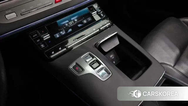 Hyundai The New Grandeur IG id 3395708 из Кореи 19