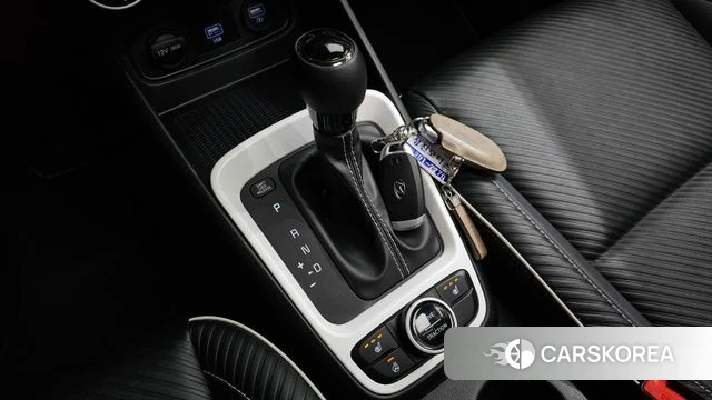 Hyundai Venue id 4203480 из Кореи 32