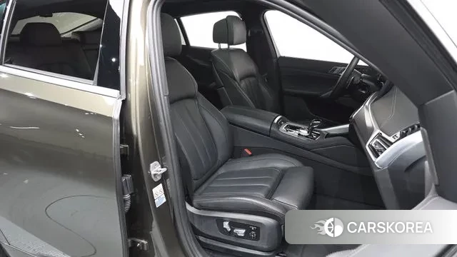 BMW X6 (G06) id 3587762 из Кореи 19