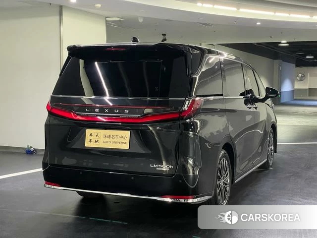 Lexus LM id 4291442 из Китая 16