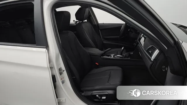 BMW 3 Series (F30) id 3029557 из Кореи 19