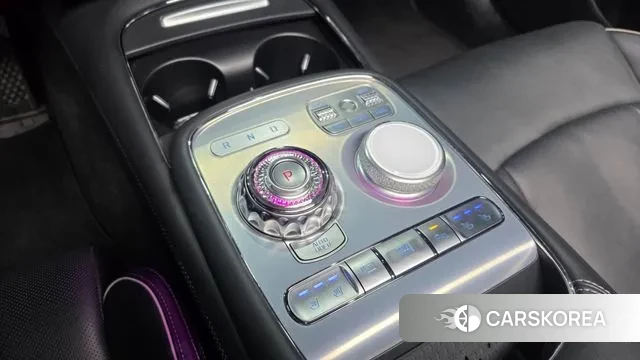 Genesis G90 (RS4) id 3696967 из Кореи 19