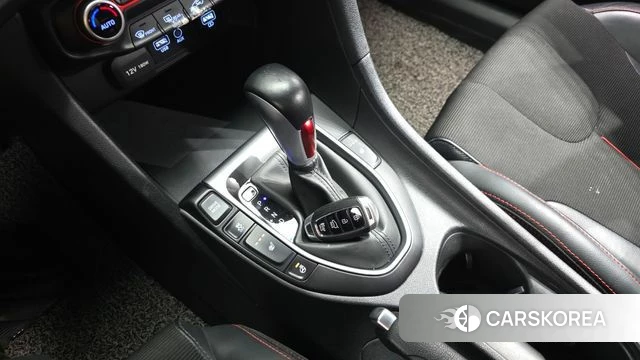 Hyundai Veloster (JS) id 4471598 из Кореи 29