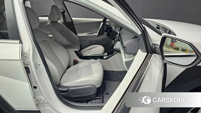 Hyundai Kona (SX2) id 4602792 из Кореи 29