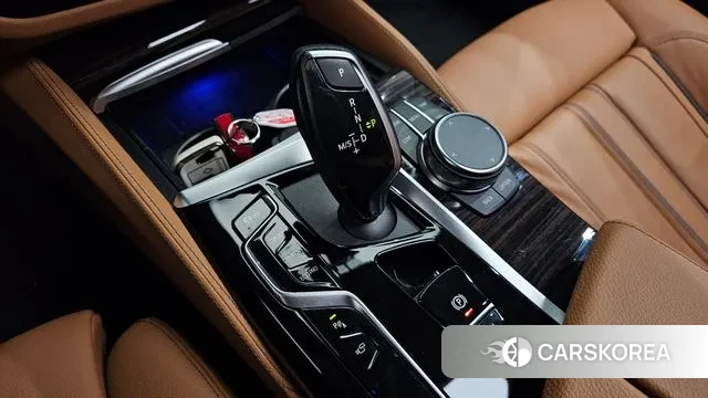 BMW 5 Series (G30) id 3634371 из Кореи 19