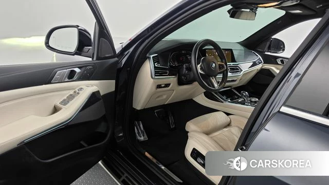 BMW X7 (G07) id 4793890 из Кореи 34