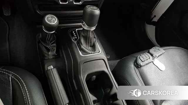 Jeep Wrangler (JL) id 3789124 из Кореи 19