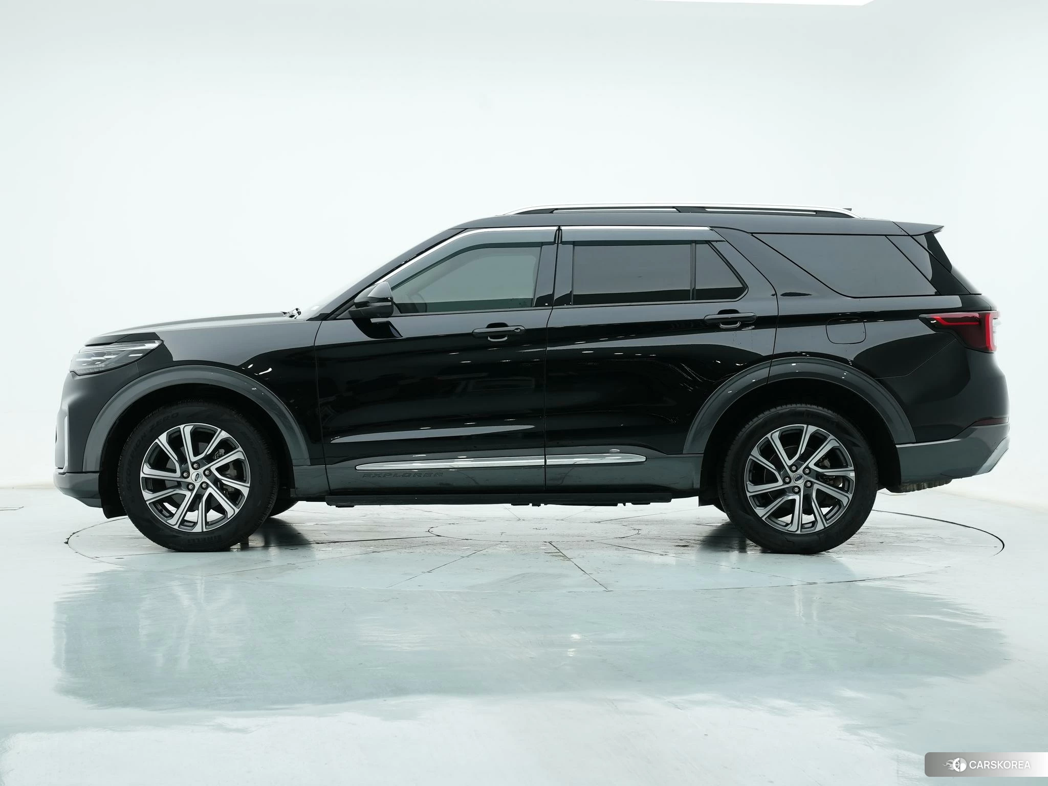 Ford Explorer id 4492971 из Китая 7