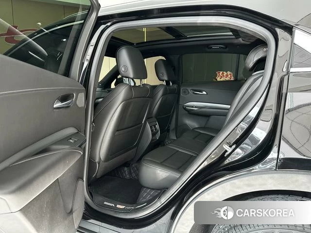 Cadillac XT4 id 3889056 из Китая 10