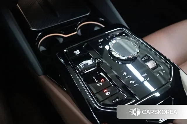 BMW 5 Series (G60) id 3763260 из Кореи 19