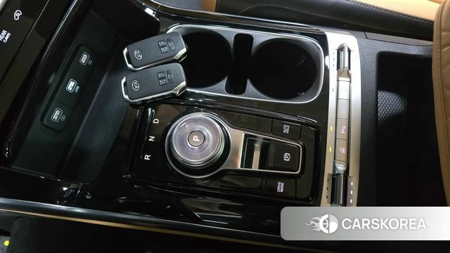 Kia Carnival 4th generation id 3872377 из Кореи 19
