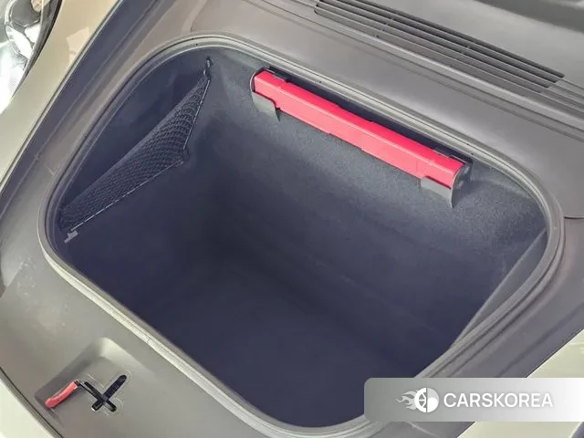 Porsche 911(992) id 3037997 из Кореи 19