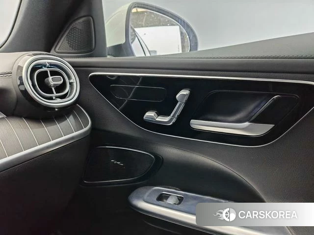 Mercedes-Benz Class C id 3913680 из Китая 18