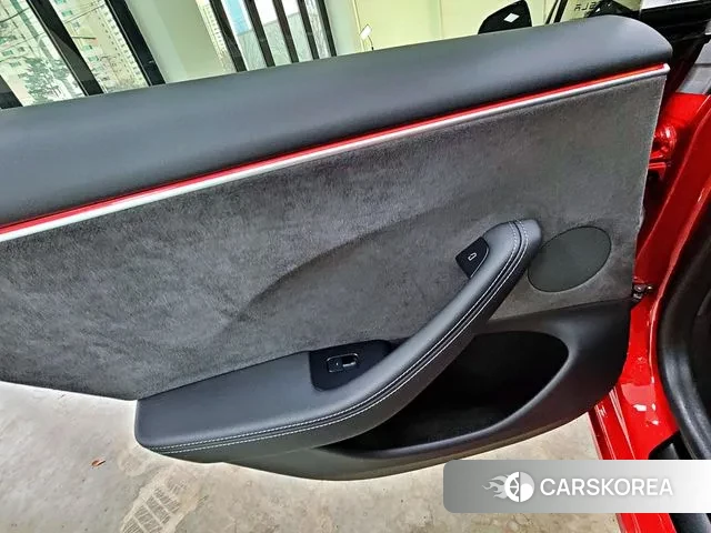 Tesla Model 3 id 3763481 из Кореи 19