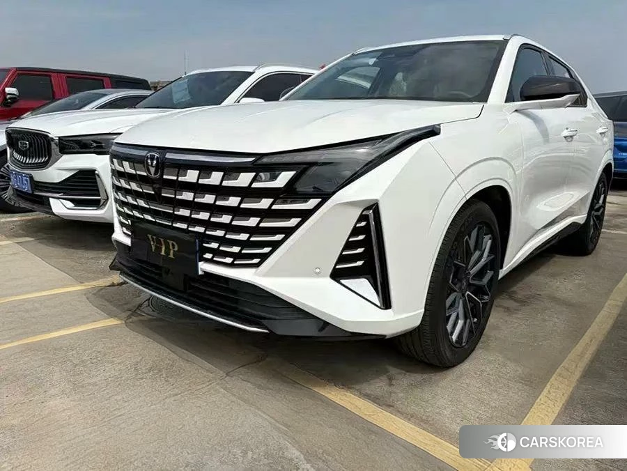 Chang'an UNI-Z id 4493250 из Китая 9