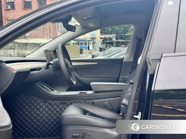 Tesla Model Y id 4229161 из Китая 9