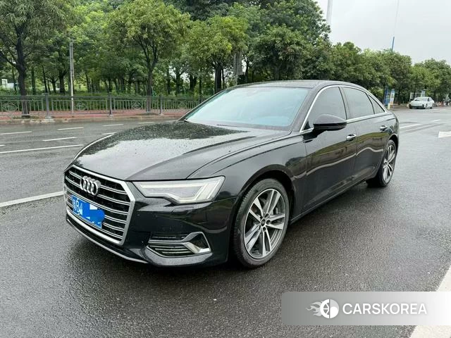 Audi A6L id 4290381 из Китая 9