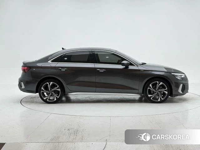 Audi A3 id 4207790 из Китая 23