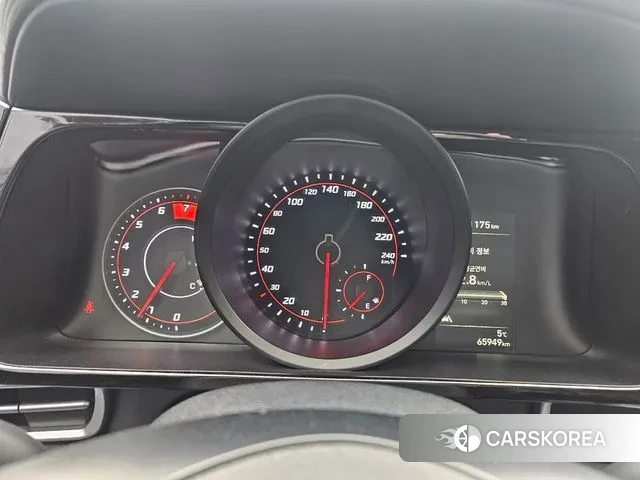 Hyundai Avante (CN7) id 3379059 из Кореи 19