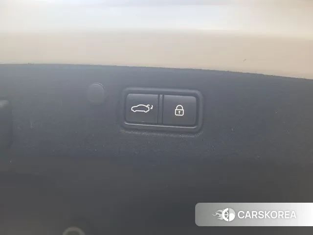 Hyundai The New Grandeur IG Hybrid id 3433947 из Кореи 19