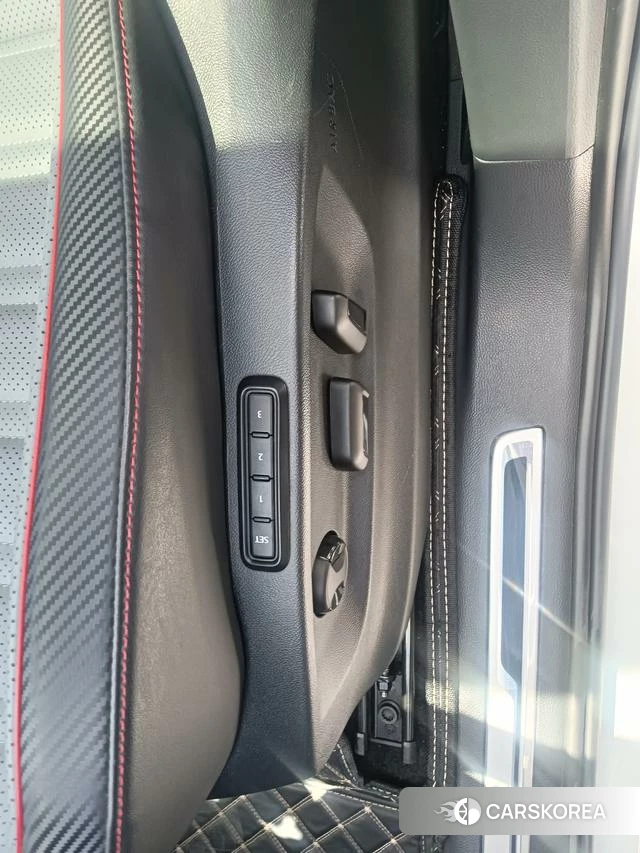 Volkswagen Tiguan L id 4274298 из Китая 19