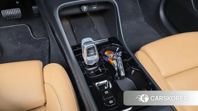 Volvo XC40 id 3911093 из Кореи 19