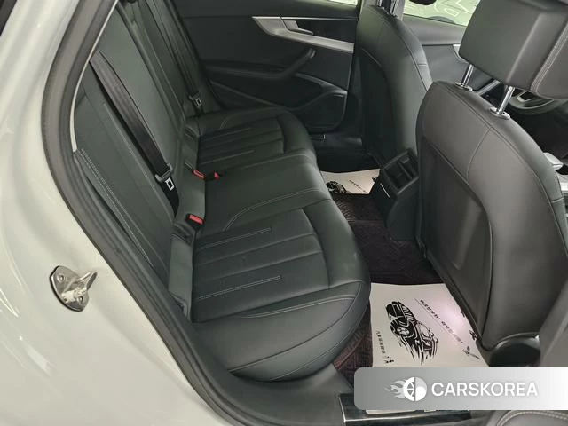 Audi A4L id 4321088 из Китая 12
