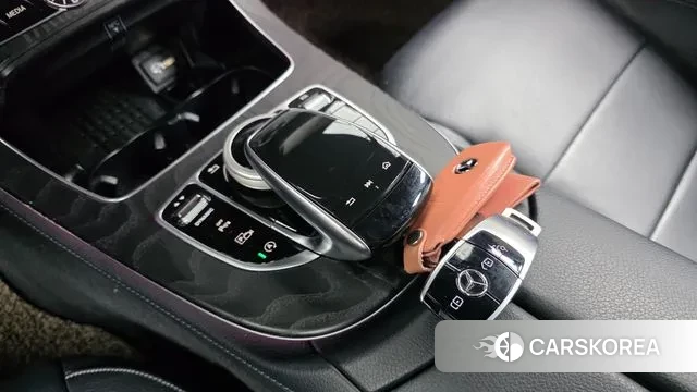 Mercedes-Benz E-Class W213 id 3640955 из Кореи 19