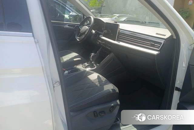 Volkswagen Tiguan L id 4274037 из Китая 12