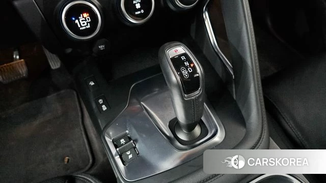 Jaguar E-PACE id 4563170 из Кореи 34