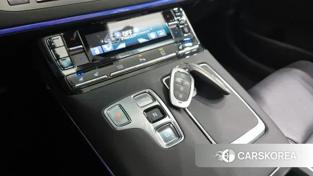 Hyundai The New Grandeur IG id 3473455 из Кореи 19