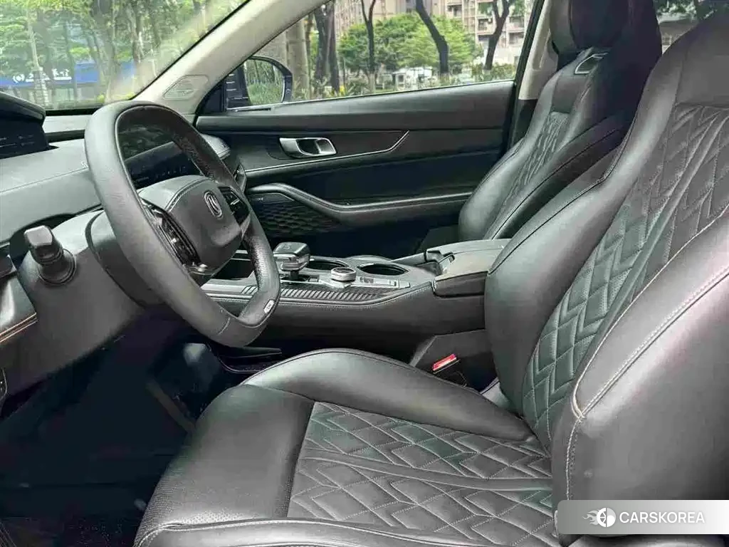 Chang'an Changan UNI-K Smart iDD id 4548374 из Китая 9