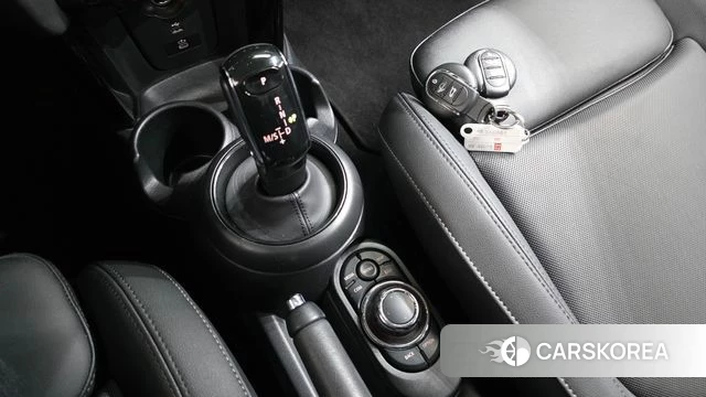 Mini Cooper id 3850920 из Кореи 19