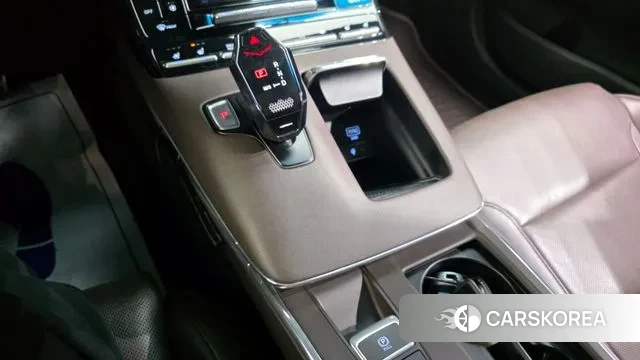 Hyundai The New Grandeur IG id 3422090 из Кореи 19