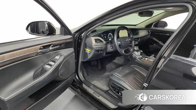 Genesis G90 id 3879967 из Кореи 19