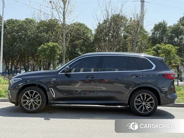 BMW X5 id 4260639 из Китая 13