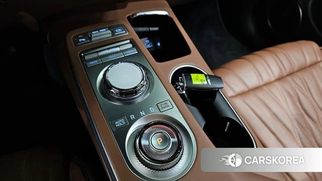 Genesis GV70 id 4292603 из Кореи 39