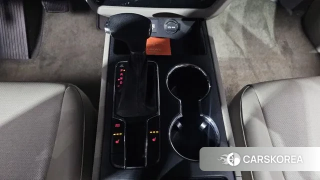 Kia The New Carnival id 3209972 из Кореи 19