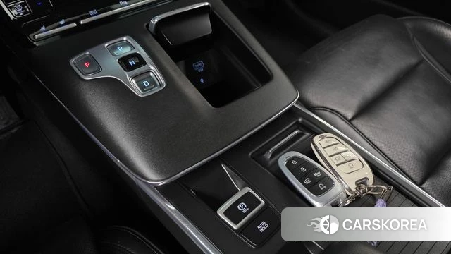 Hyundai The New Grandeur IG id 4476287 из Кореи 19