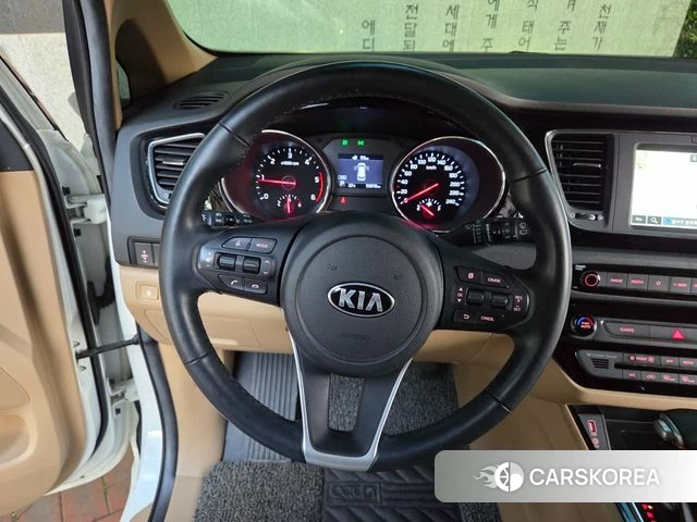 Kia The New Carnival id 4274934 из Кореи 19