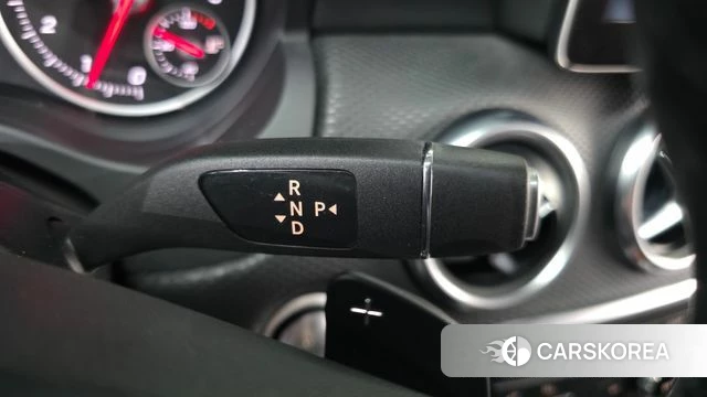 Mercedes-Benz A-Class W176 id 4722569 из Кореи 29