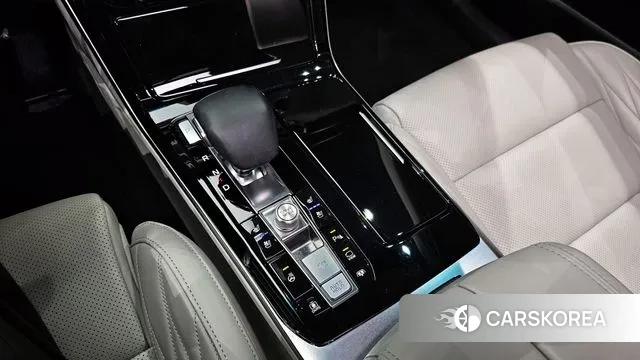 Kia K7 Premier Hybrid id 3582558 из Кореи 19