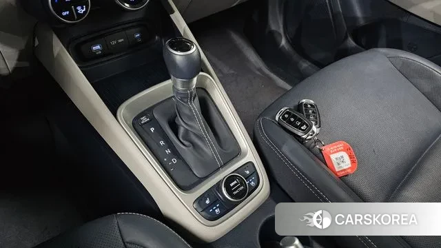 Hyundai Venue id 3507564 из Кореи 19