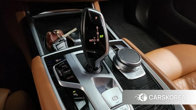 BMW 7 Series (G11) id 4396971 из Кореи 36