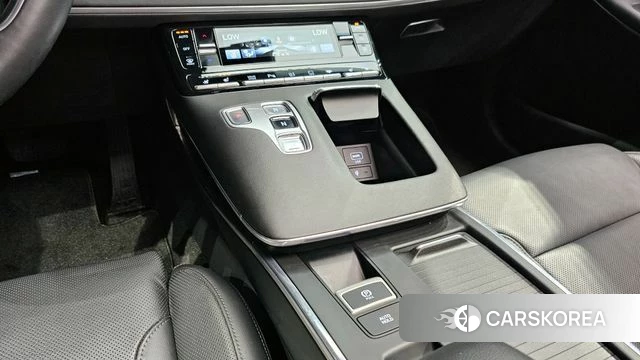 Hyundai The New Grandeur IG id 4316139 из Кореи 34