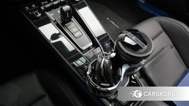 Porsche 911(992) id 3792881 из Кореи 19